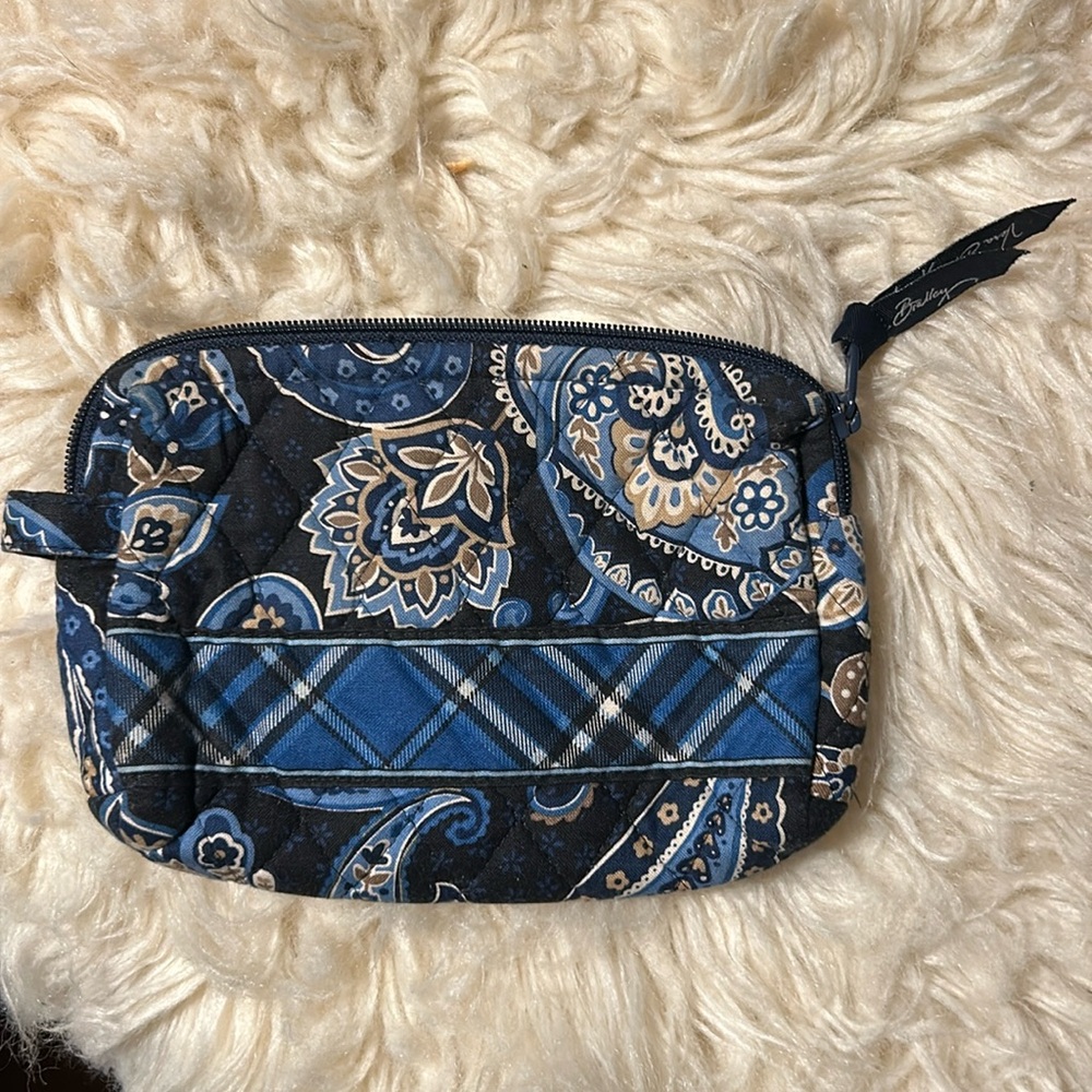 Vera Bradley makeup bag - blue paisley